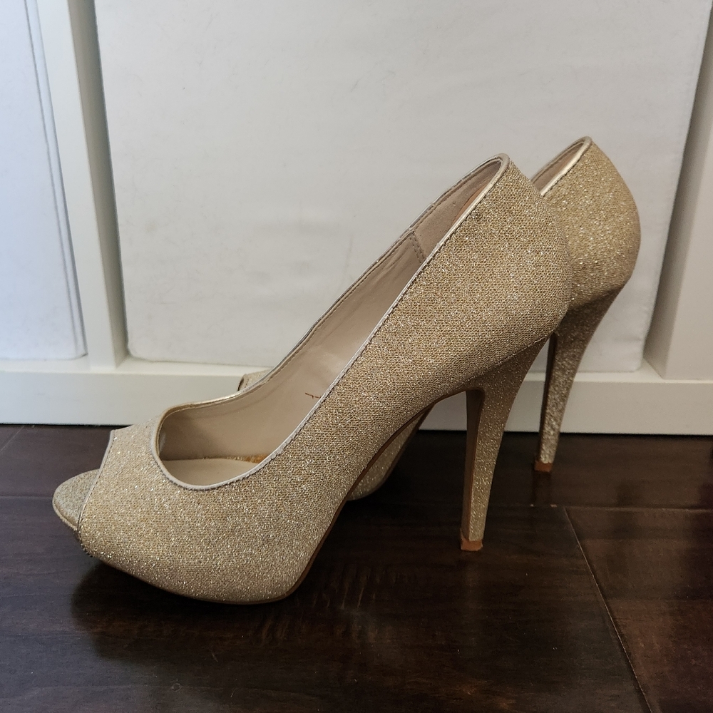 Aldo Gold Glitter Peep Toe High Heels Size 9